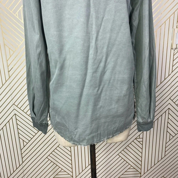 Stateside‎ Green Button-Down Supima Cotton Top - Picture 9 of 12